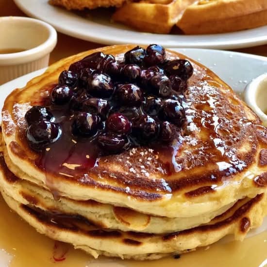 Mari Vees blueberry pancakes with warm maple butter